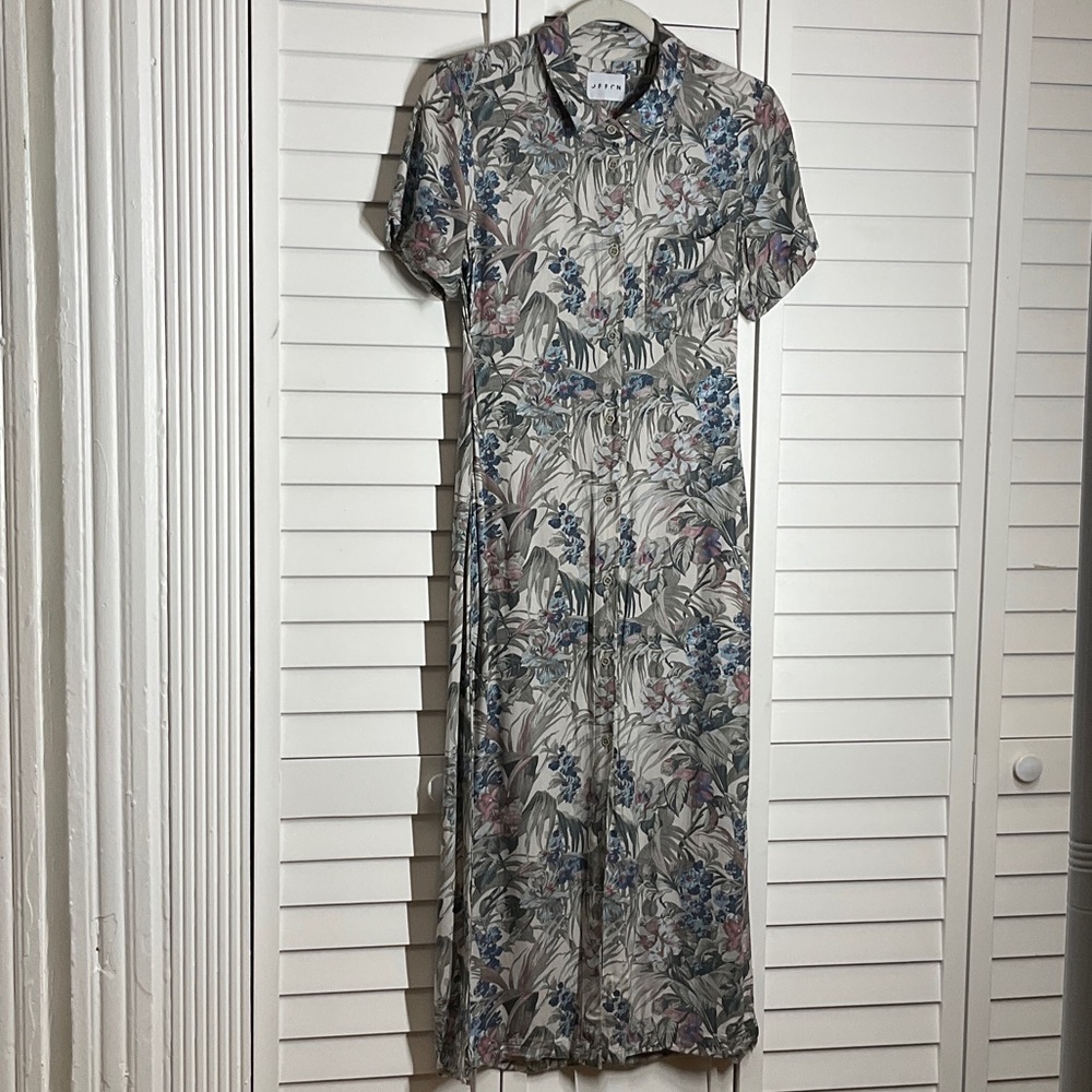 OFF/ON Luxe Blue and Gray Floral Midi Dress